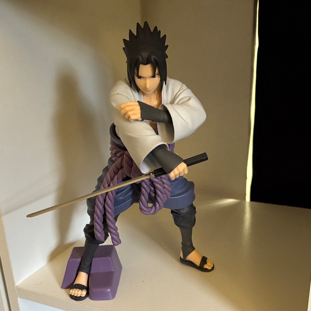 Sasuke uchiha grandista bandai namco figure